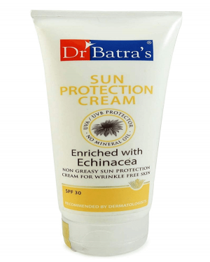 DR BATRA'S SUN PROTECTION CREAM SPF30